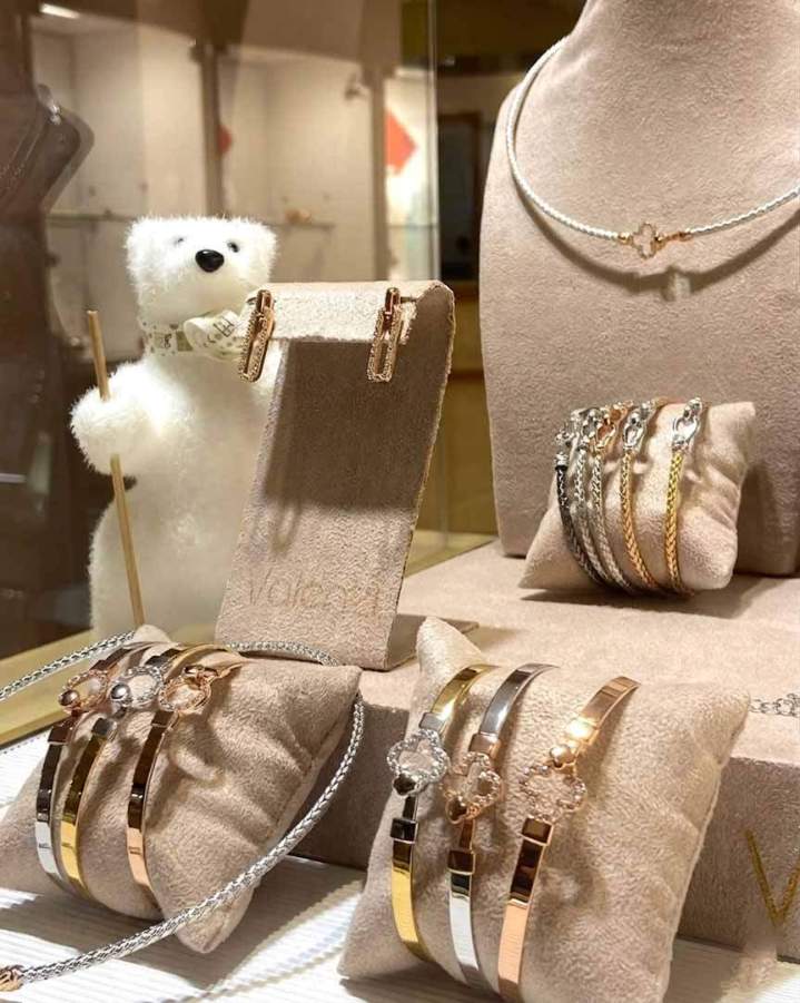 Bijoux symboliques à Ajaccio
