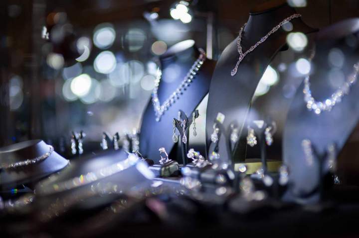 Collier or 18 carats Bijouterie Ajaccio